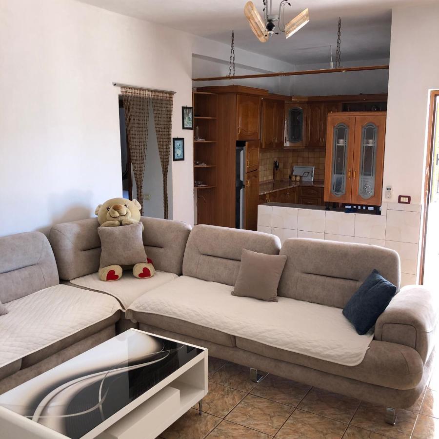 Arsen Apartments Sarandë 外观 照片