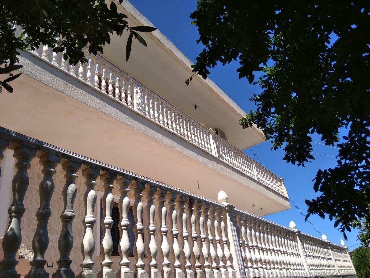 Arsen Apartments Sarandë 外观 照片